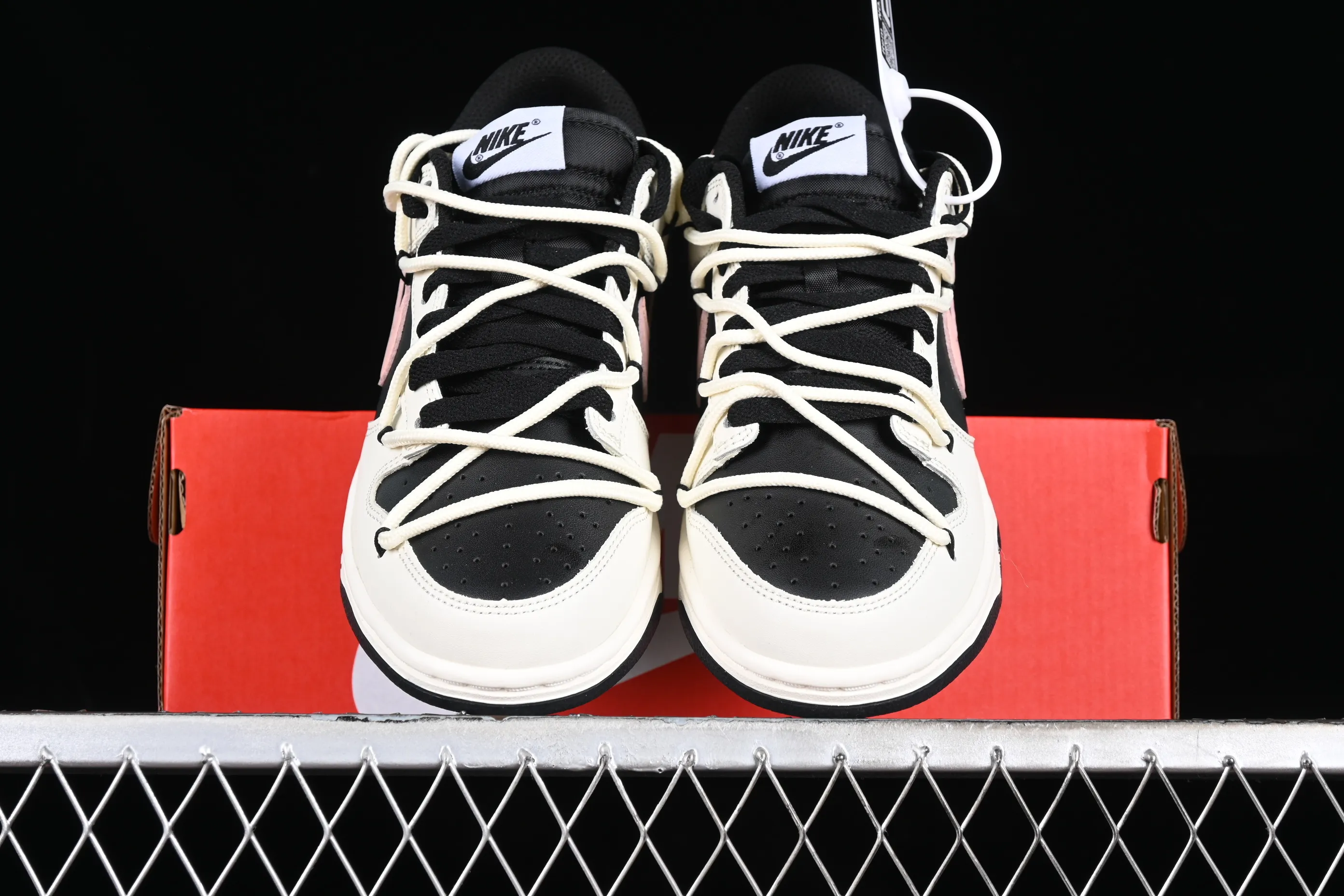 All categories Nk SB Dunk series Nk SB Dunk Low low-top sneakers CS version Nk Dunk Low Steam Puppet-Smoky Rose SB strap low-top casual sneakers FD1232-001